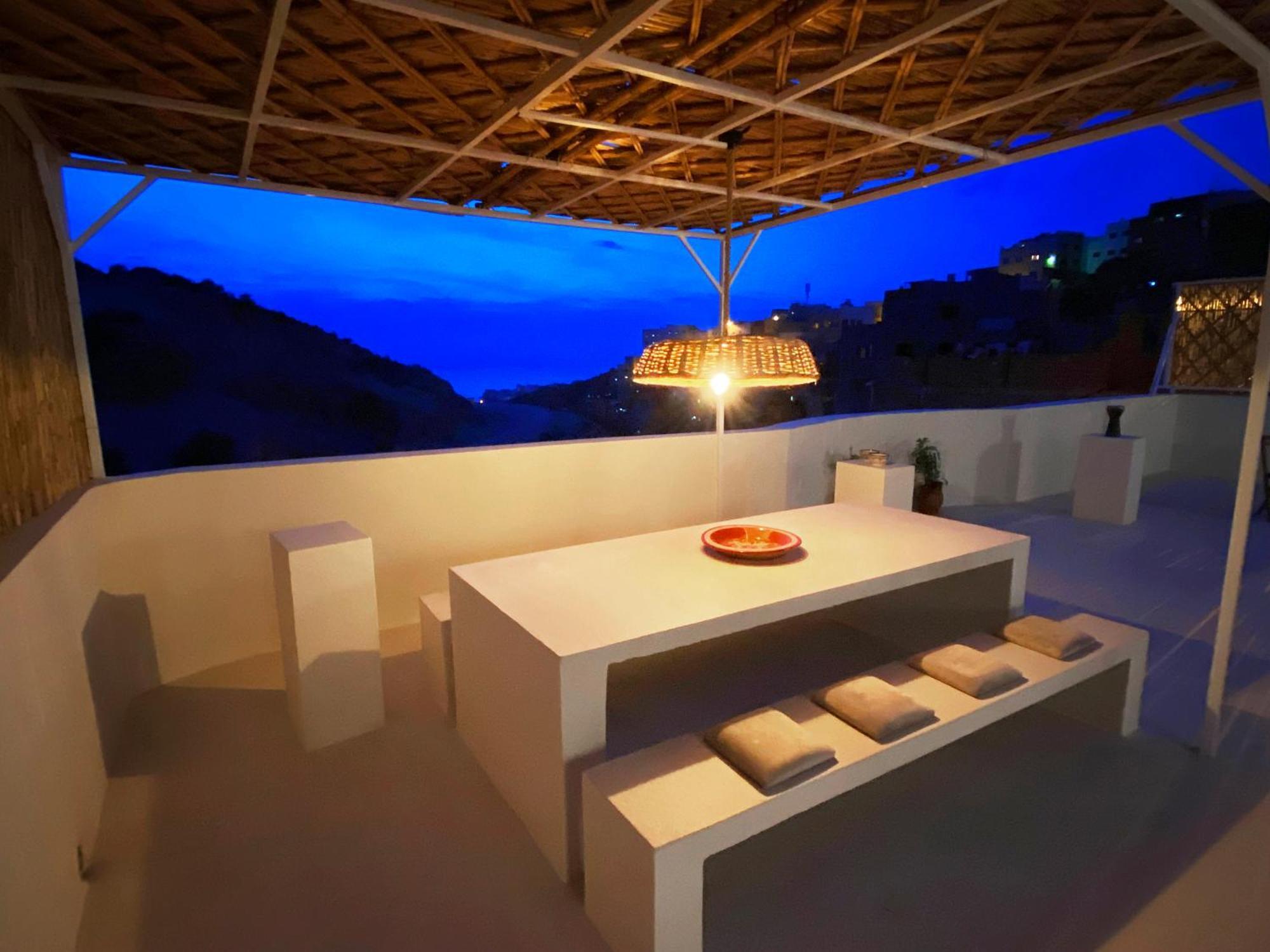 Entire House With Private Rooftop Al-Ḥoseyma Esterno foto
