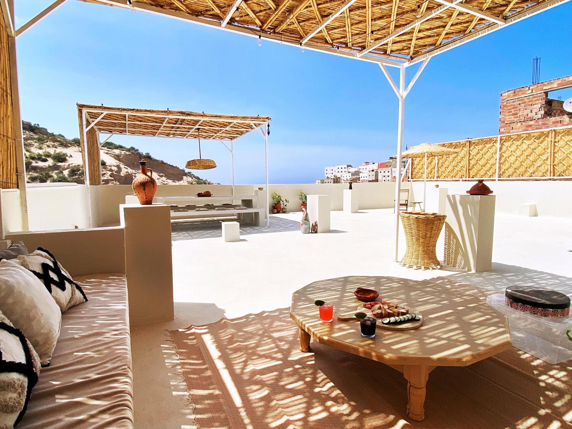 Entire House With Private Rooftop Al-Ḥoseyma Esterno foto